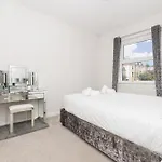 Spacious 2bed - 10min To Clifton Down Station Apartamento