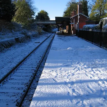 Spacious 2bed - 10min To Clifton Down Station *